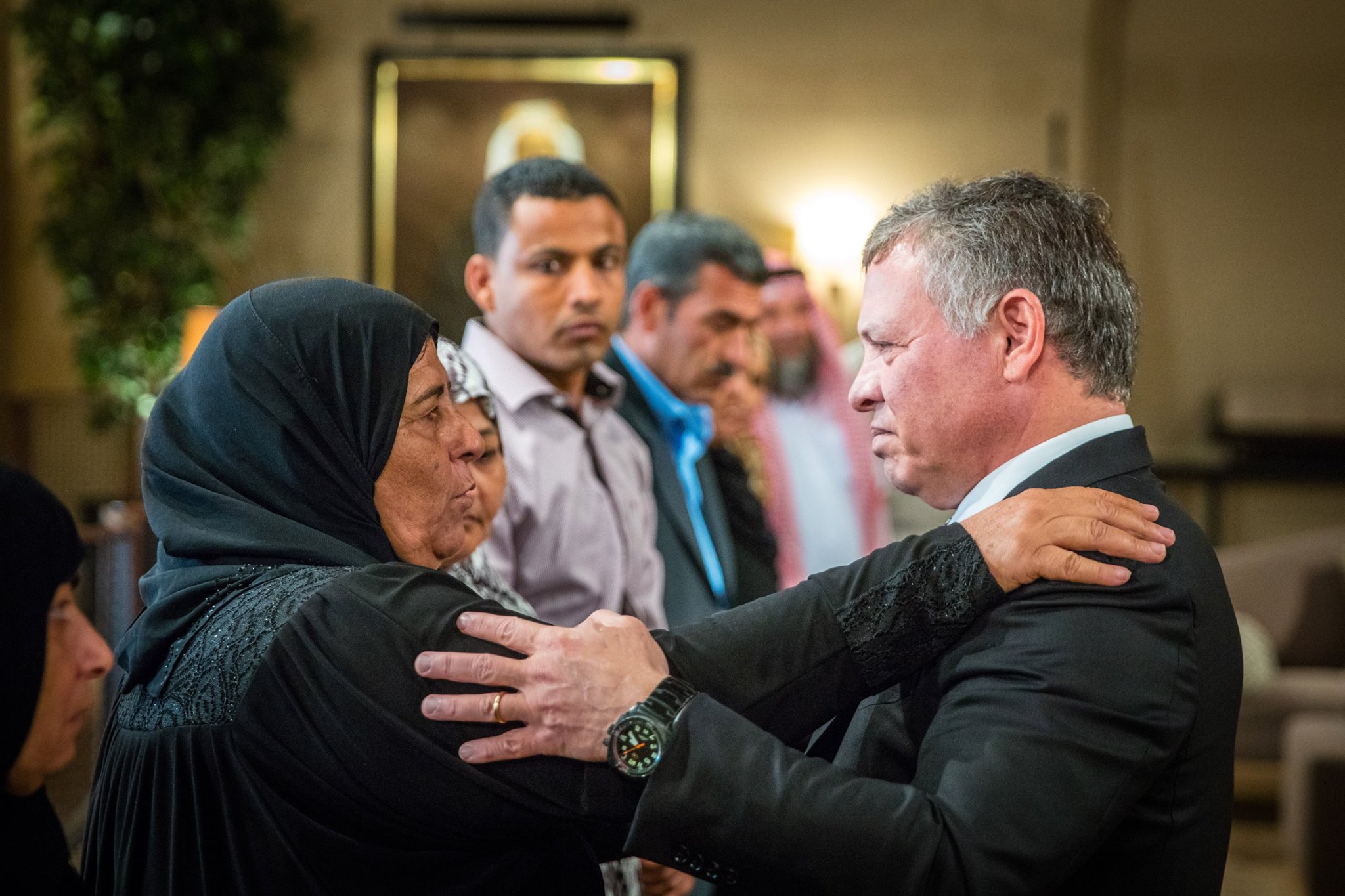 His Majesty King Abdullah II Meets The Families Of Martyrs Killed In   13495573 1003003619749418 2368580882817523711 O 