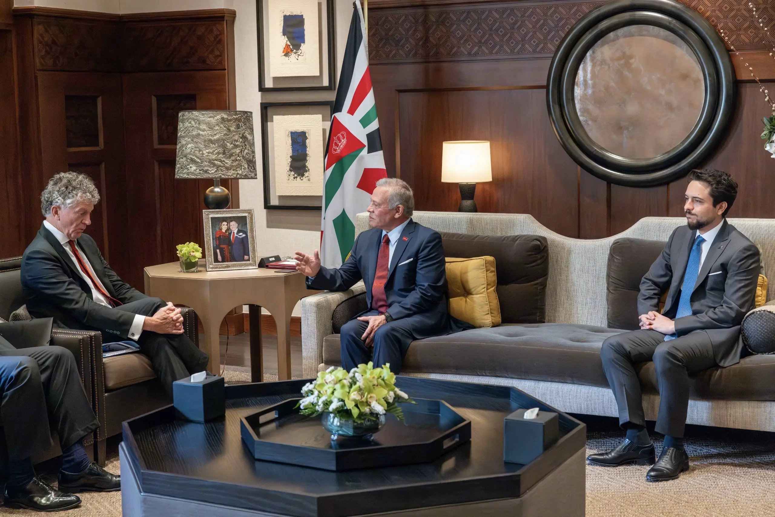 King receives UK national security adviser - The Royal Hashemite Court