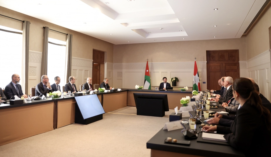 his-royal-highness-crown-prince-al-hussein-chairs-national-council-for-future-technology-meeting-at-al-husseiniya-palace2-1.png