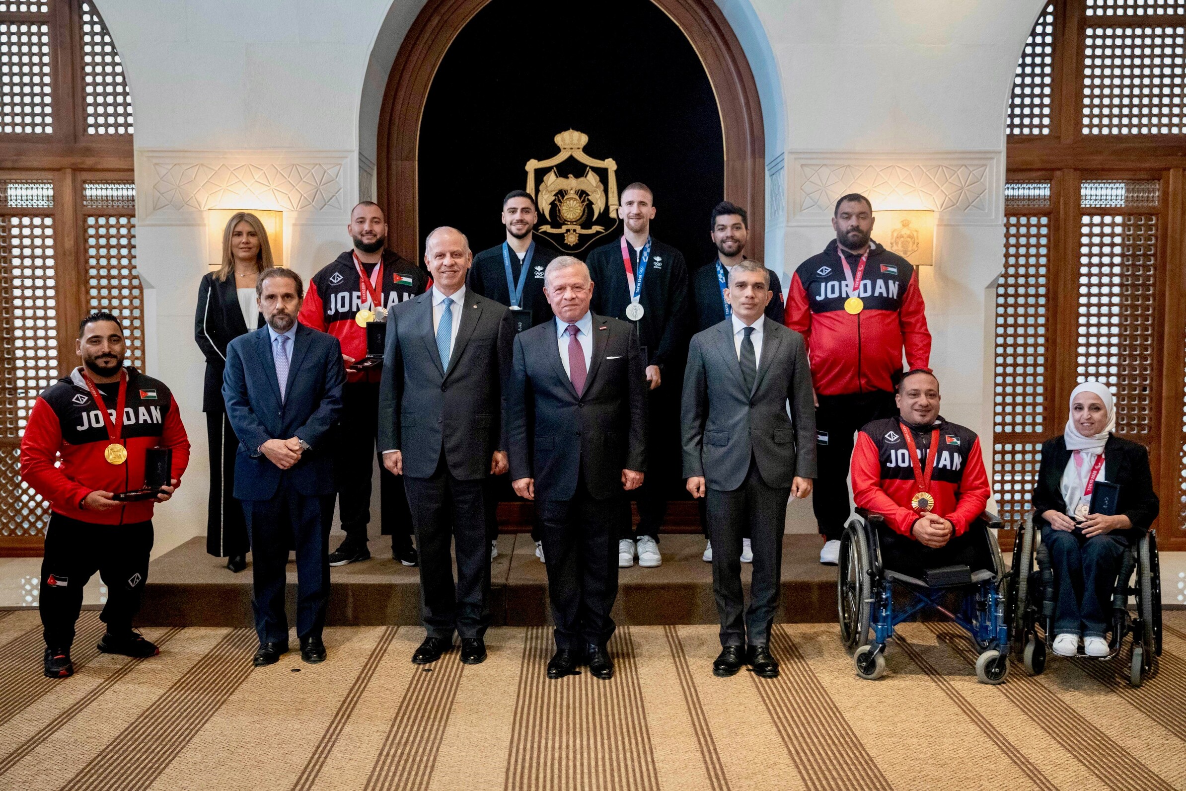 من تكريم جلالة الملك عبدﷲ الثاني اليوم للاعبين الأردنيين الحاصلين على ميداليات ذهبية وفضية وبرونزية في منافسات دورتي الألعاب الأولمبية والبارالمبية في باريس 2024 وطوكيو 2020 في قصر الحسينية