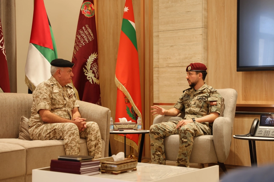 His Royal Highness Crown Prince Al Hussein visits the General Command of the Jordan Armed Forces-Arab Army, and praises the role of Arab Army personnel in protecting Jordan's borders and preserving its security and stability
