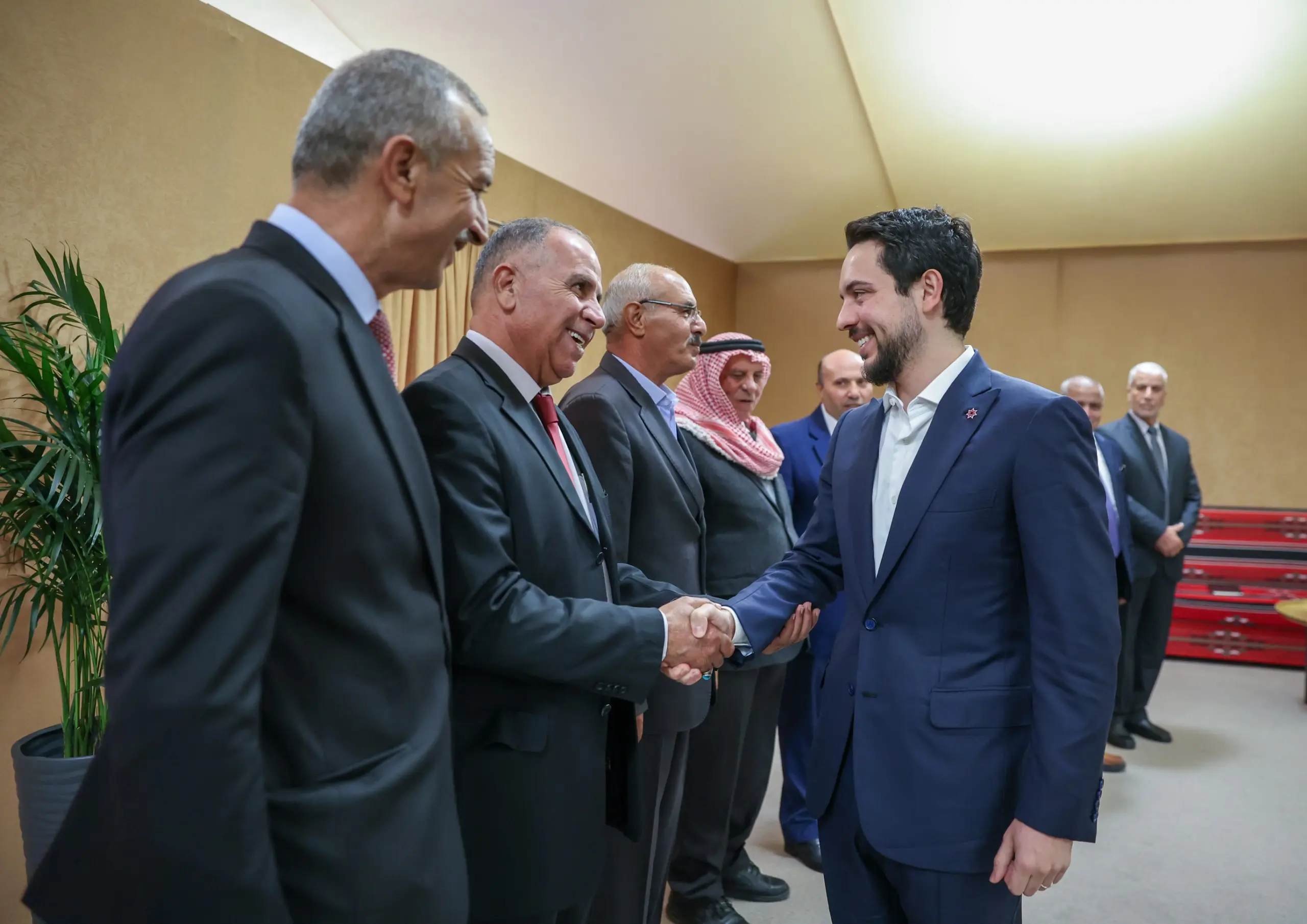 Crown Prince meets with Tafileh community leaders, key figures - The ...