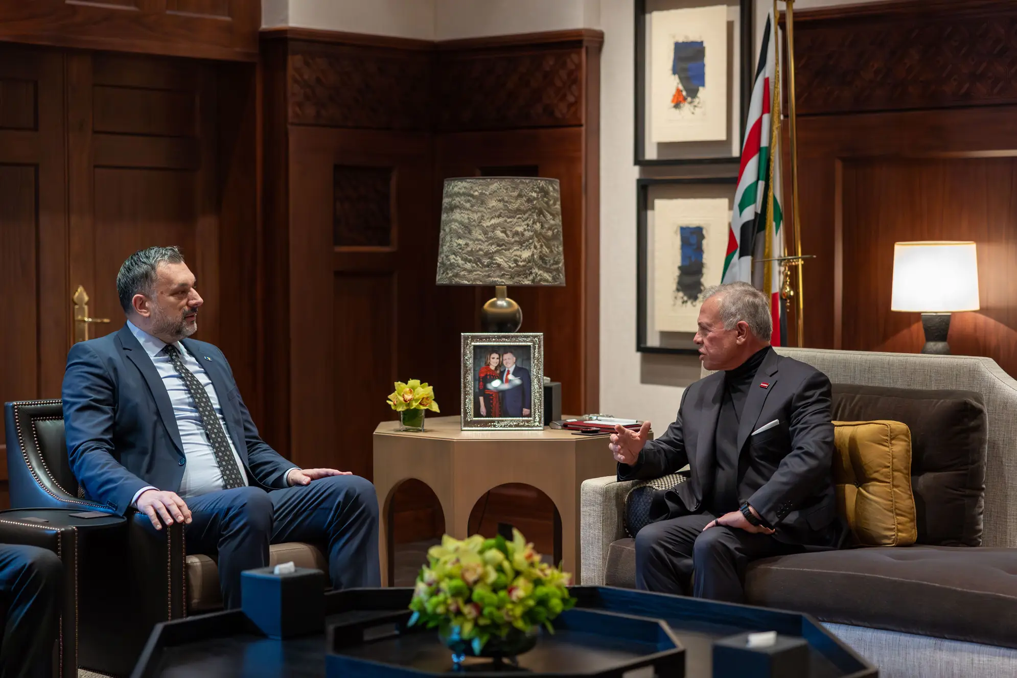 King receives Bosnia and Herzegovina FM - The Royal Hashemite Court
