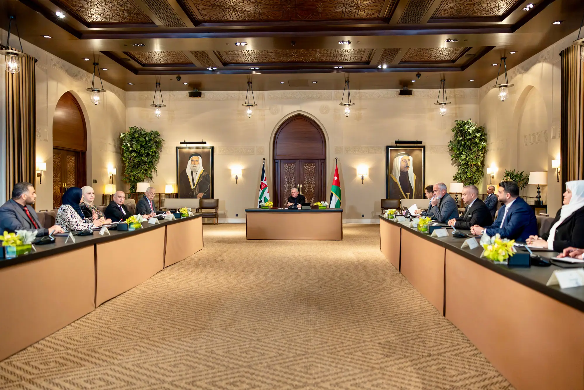 King meets with leaders of national humanitarian initiatives - The ...
