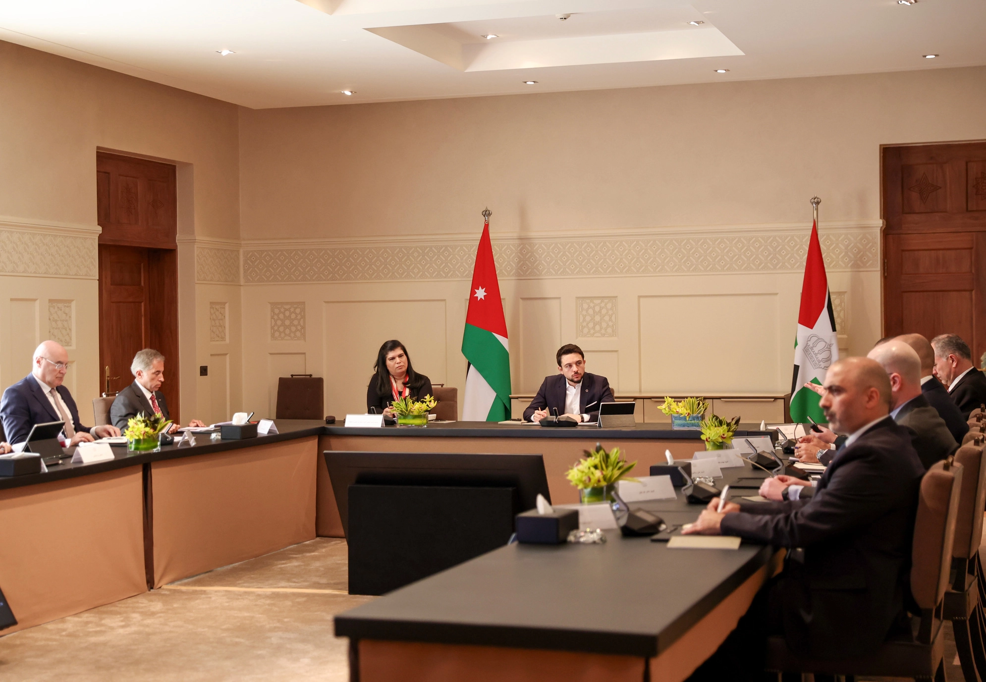 Crown Prince chairs National Council for Future Technology meeting, calls for advancing scientific research, innovation