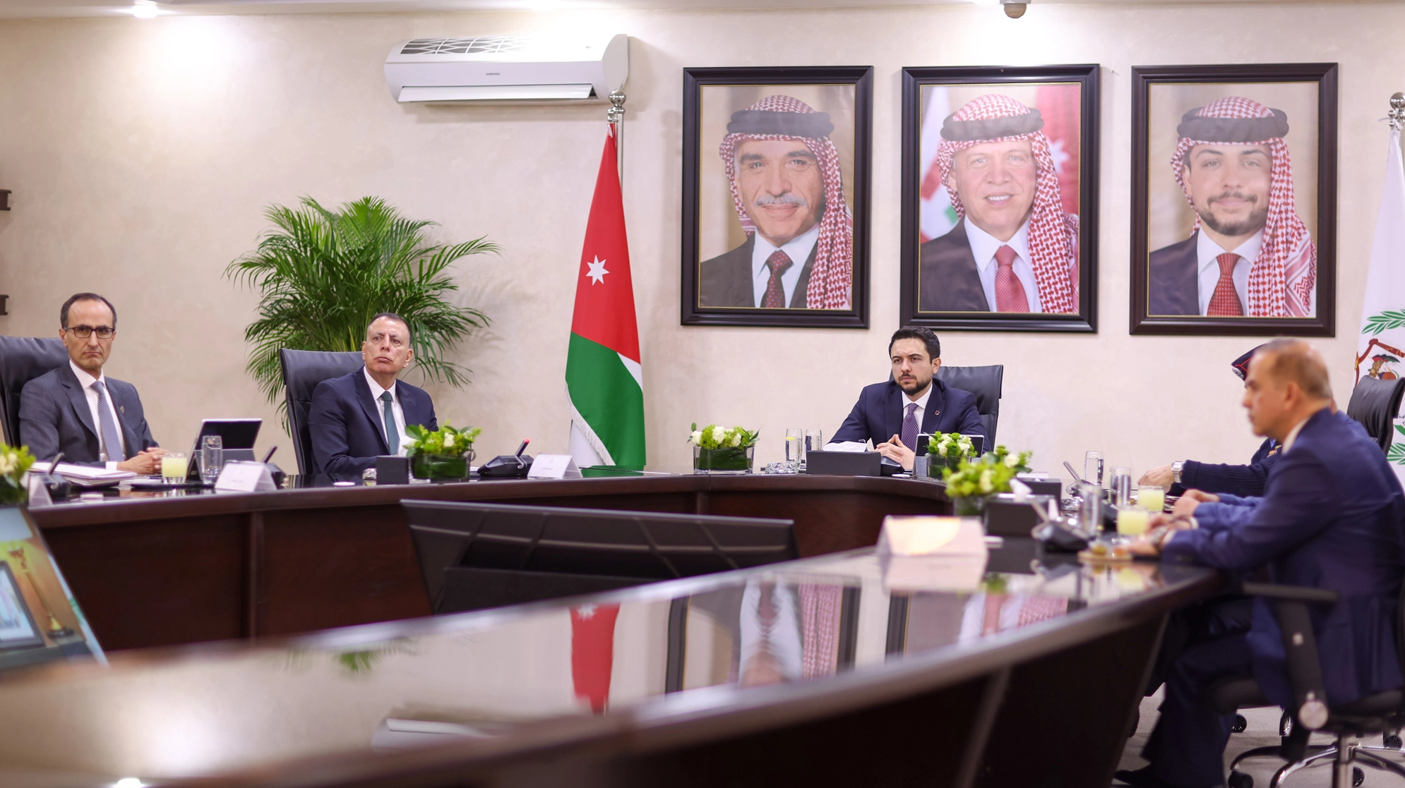 Crown Prince visits Interior Ministry, stresses importance of interagency coordination