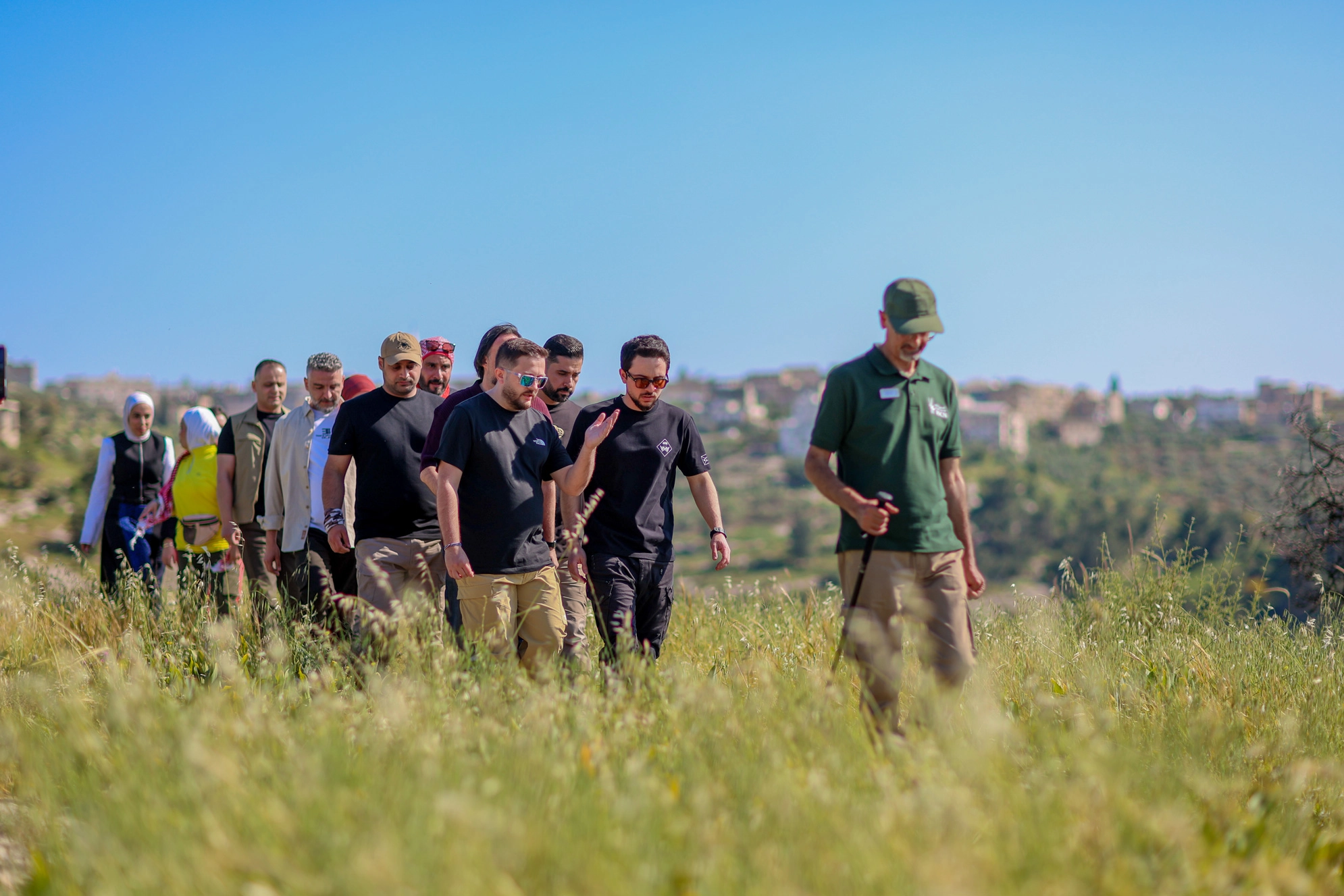 Crown Prince joins activists on nature walk in Yarmouk Forest Reserve, highlights eco-tourism&rsquo;s role in empowering local communities