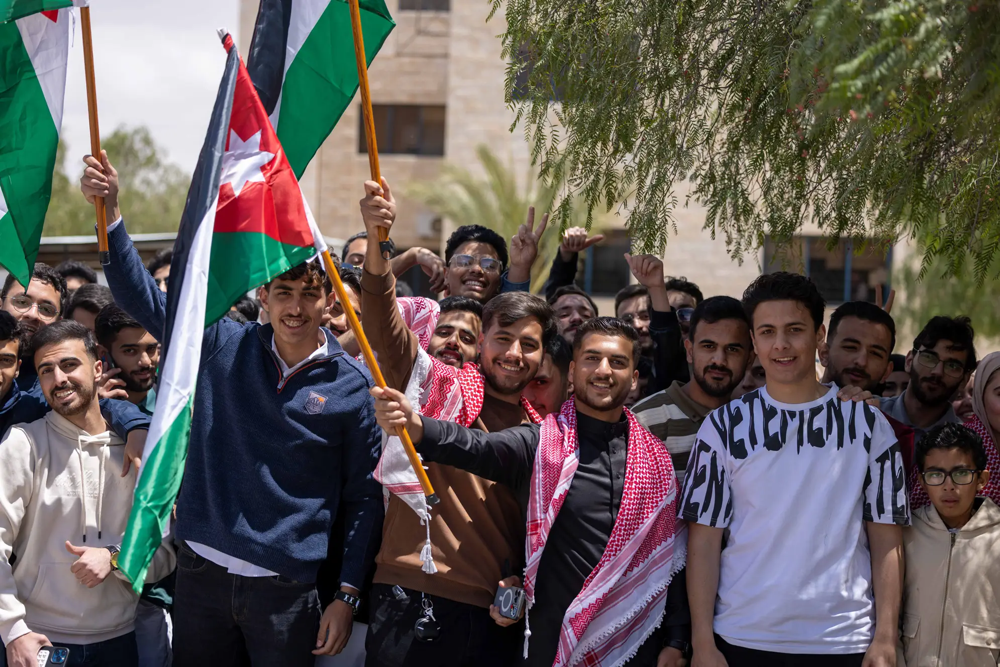 from-his-majesty-king-abdullah-iis-visit-to-zarqa-governorate-09.jpg