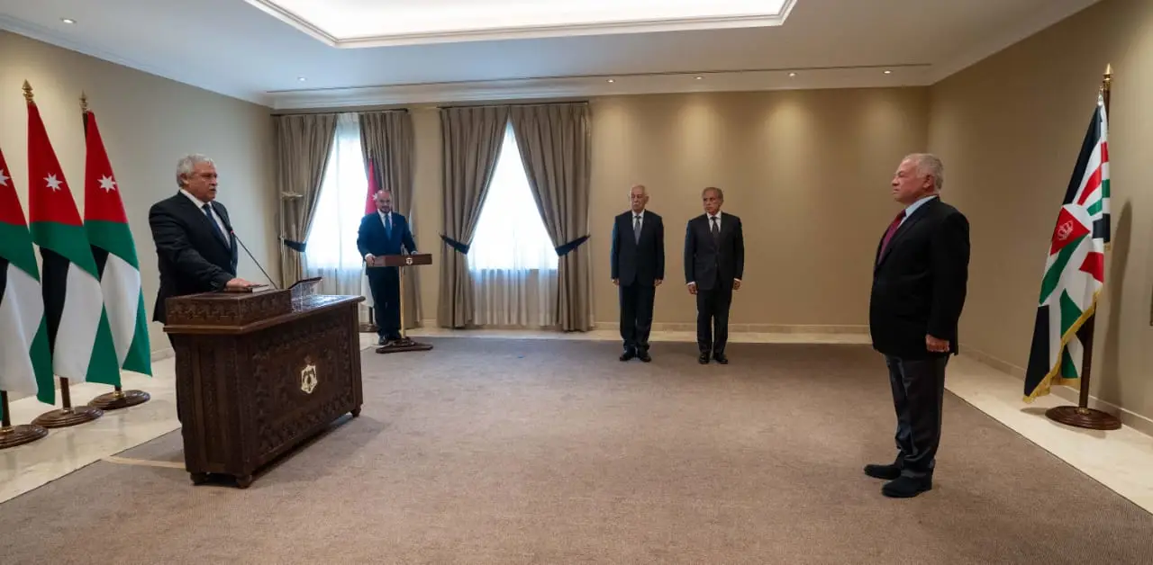 Royal Decree approves reshuffle of PM Hassan&rsquo;s Cabinet