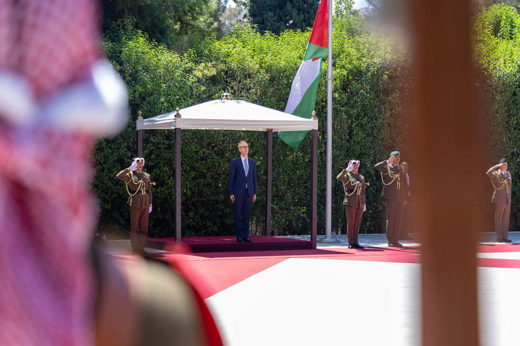 his-majesty-king-abdullah-ii-accepts-the-credentials-of-ambassador-of-italy-to-jordan-pier-luigi-zamporlini-2.jpg