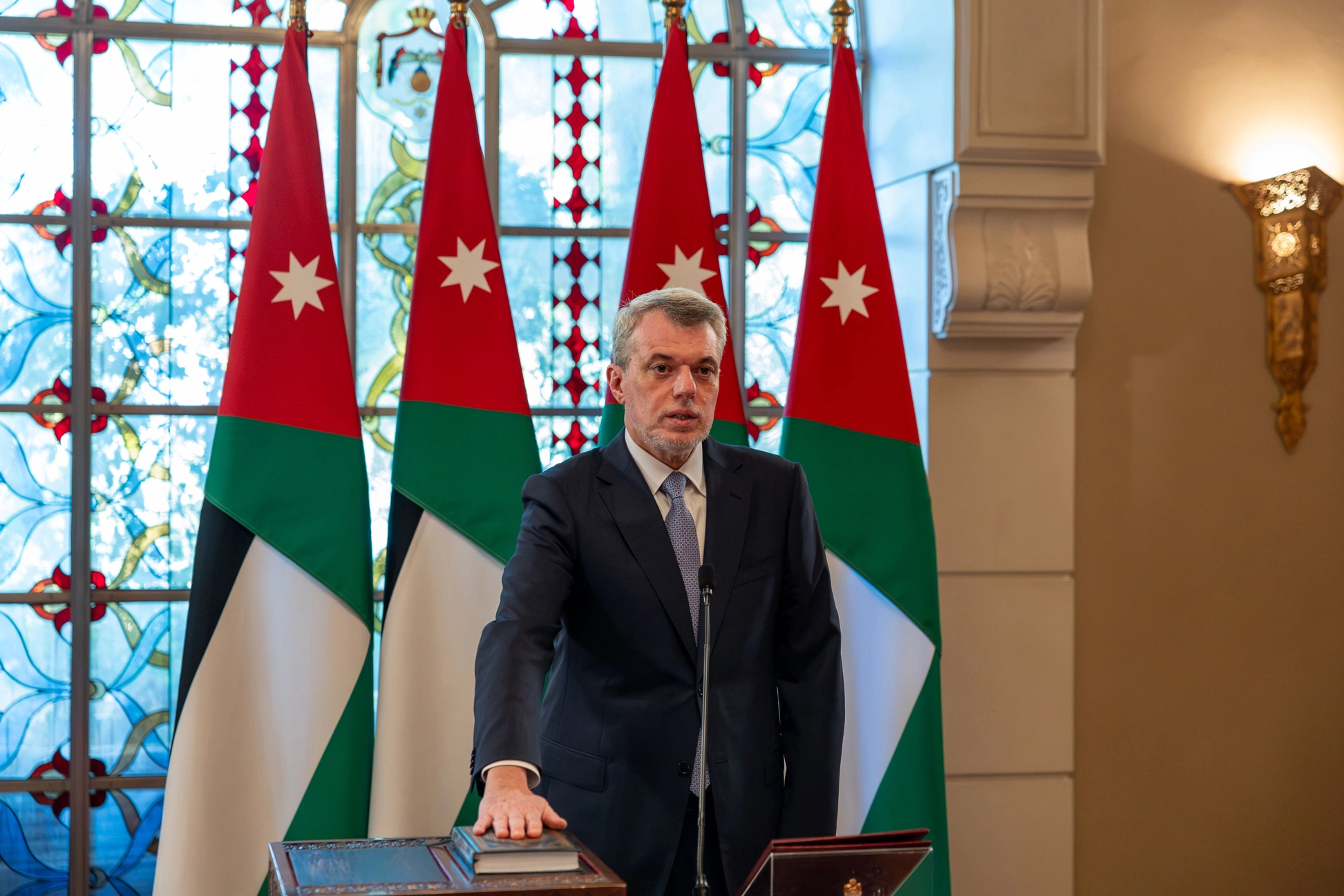 his-majesty-king-abdullah-ii-swears-in-zeid-abuhassan-as-jordans-ambassador-extraordinary-and-plenipotentiary-to-oman-1.jpg