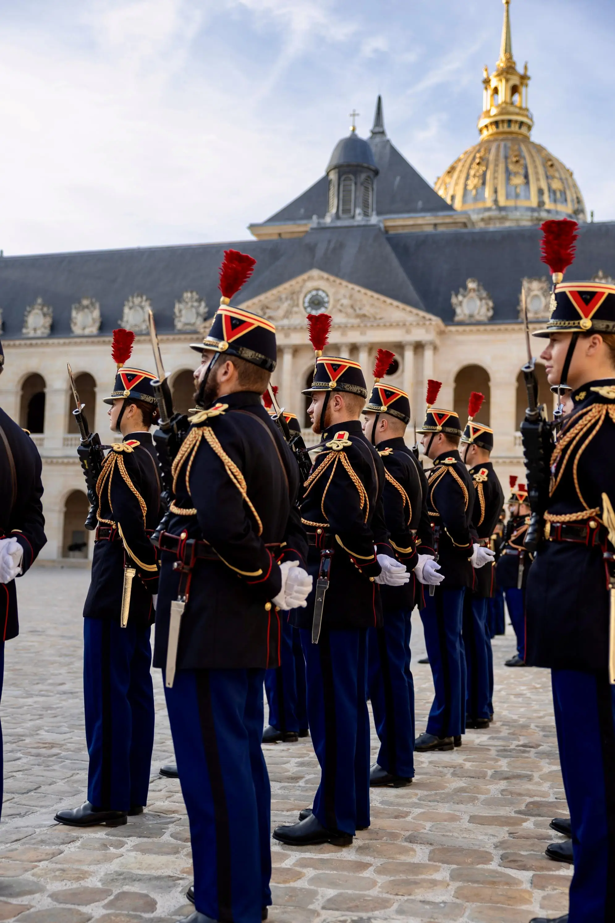 king-france-president-discuss-ties-witness-signing-of-defence-cooperation-agreement-in-paris-4.jpg