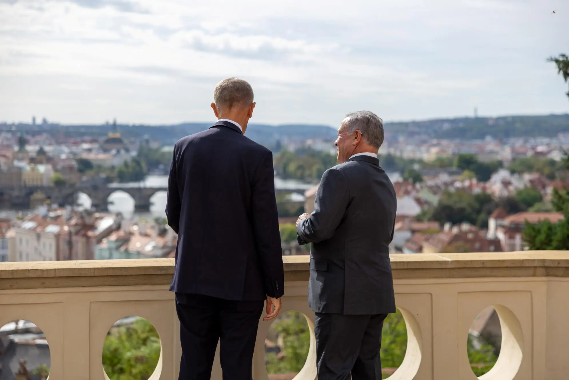 king-meets-with-prime-minister-of-czech-republic-in-prague-5.jpg