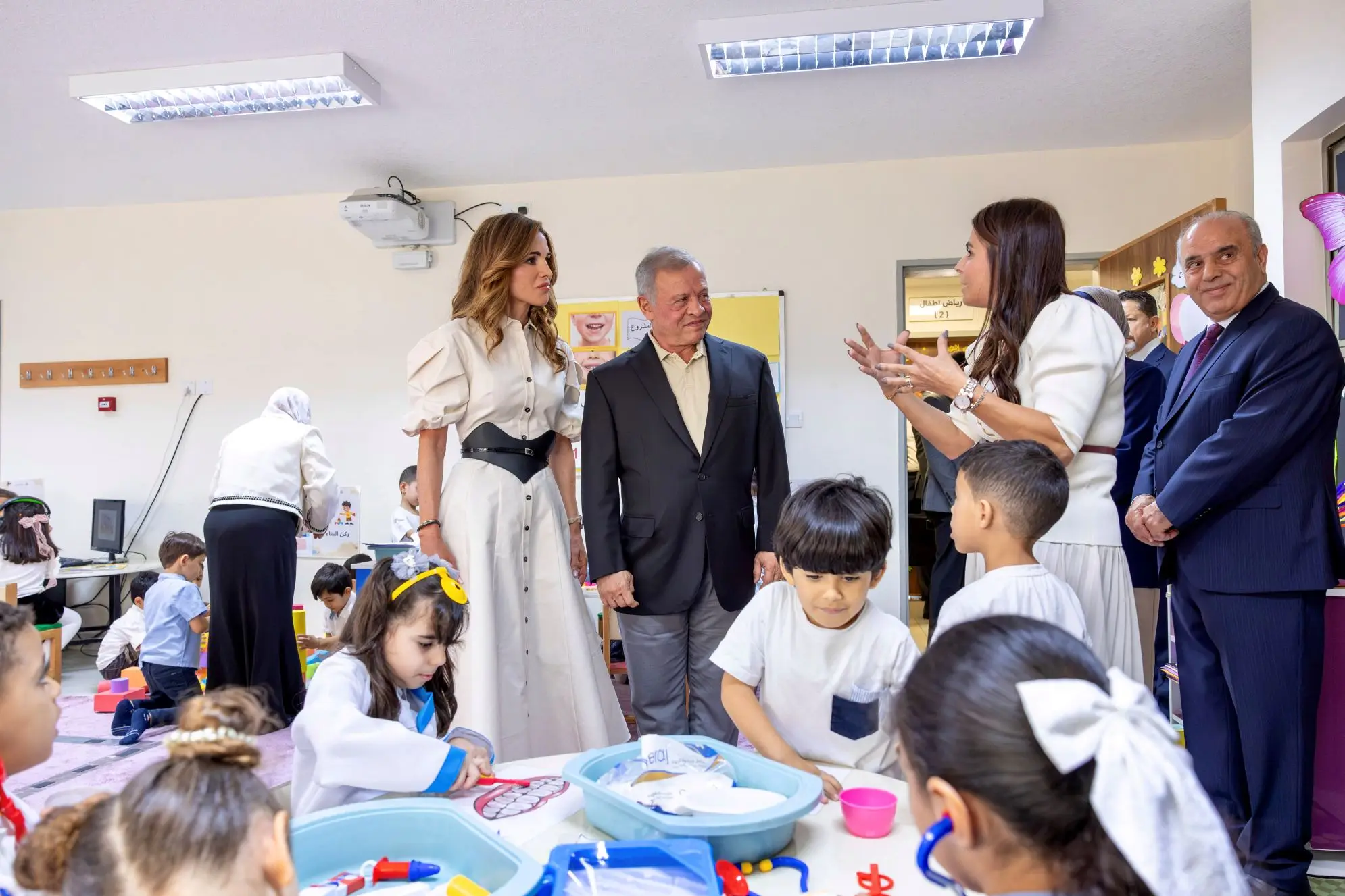 king-and-queen-visit-aisha-bint-abu-bakr-primary-school-october-2026-1.jpg